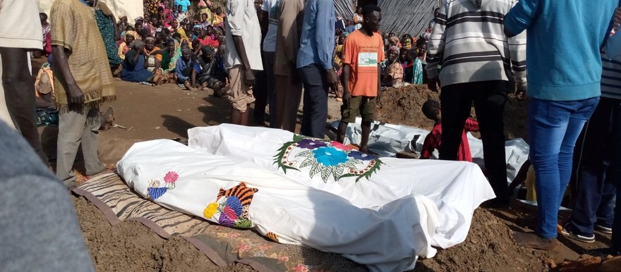 Bodies of the late two brothers from the NSS, 2nd Lt Peter Odee Solomon and Martin Oturo Solomon before burial in the same tomb on Saturday 28th November 2020. [Photo: Radio Tamazuj]