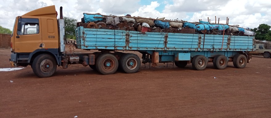 A truck loaded with goods at Warawar market on 11.5.2021. [Photo: Radio Tamazuj]