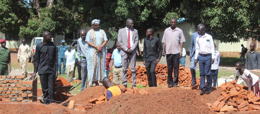 Western Equatoria State governor Alfred Futuyo Karaba and other state officials inspecting the construction of the state education ministry building in Yambio on 12 October 2021. [Photo: Radio Tamazuj]