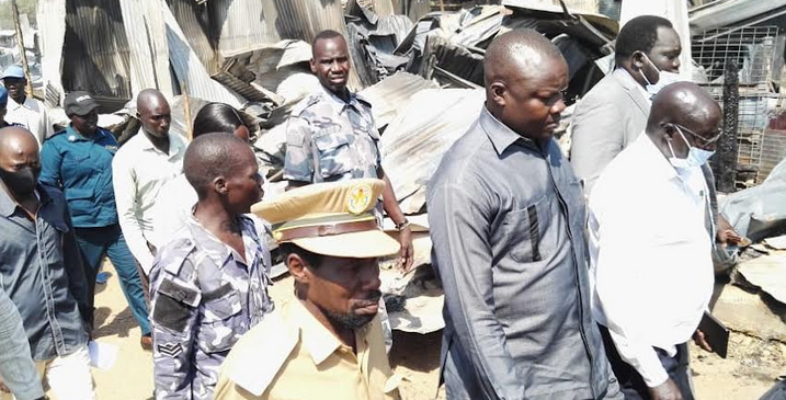 JCC Mayor Michael Lado and his team during the demolition exercise in Juba Na'Bari. (Radio Tamazuj photo)