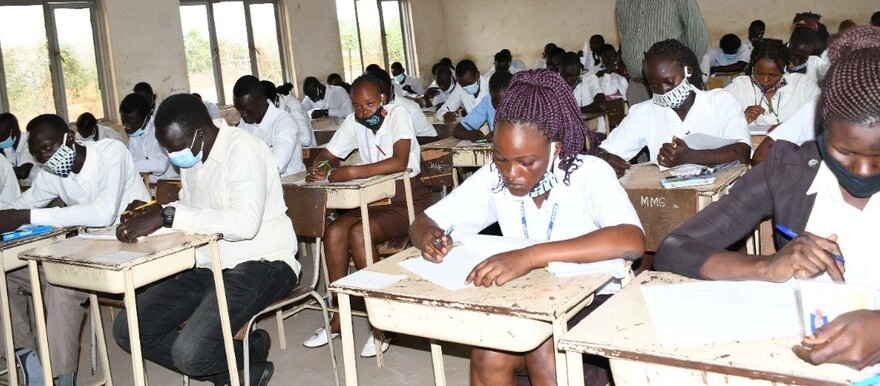 A cross-section of candidates sitting their final exams. (Photo/Radio Tamazuj)