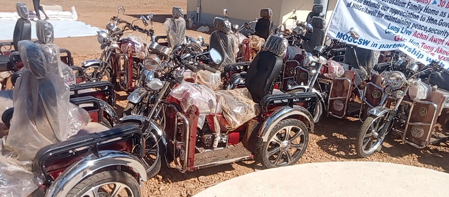 Tricycles distributed to PWD by Achai Wiir Foundation in Aweil, Northern Bahr el Ghazal State on 18 January 2023. [Photo: Radio Tamazuj]
