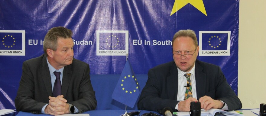 Michael A. Koehler, Deputy Director-General for European Civil Protection and Humanitarian Aid Operations (ECHO) (Right), and  Timo Olkkonen, the EU Ambassador to South Sudan (Left) address a press conference on Wednesday in Juba. [Photo: Radio Tamazuj]