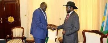 Photo: Yau Yau shakes hands with President Kiir (Radio Tamazuj)