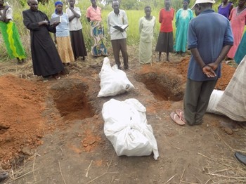 File photo: The bodies of people found in Yei in June 2017. (Radio Tamazuj)