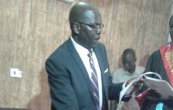 File photo: Minister Majok Wek Kuol takes oath of office in Aweil. (Radio Tamazuj)