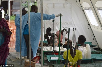 File photo: Cholera patients being treated in a tent at the Juba Teaching Hospital.