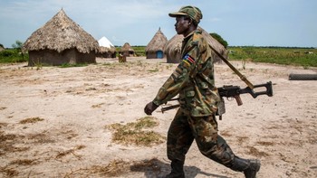 File photo: A soldier in Upper Nile (Albert Gonzalez Farran/AFP/Getty Images)