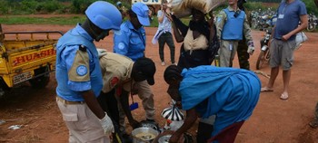 The UN Mission in South Sudan (UNMISS) provides protection to civilians fleeing recent violence in Wau (August 2016). Credit: UNMISS)