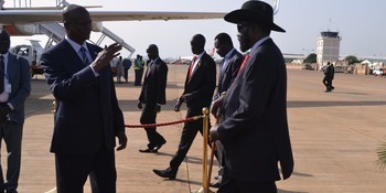 Photo: President Salva Kiir heading to Khartoum to sign peace (Radio Tamazuj)