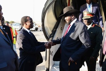 President Salva kiir Mayardit recieved at OR Tambo International Airport by senior South African government officials : © South Sudan Presidential Press Unit 2018