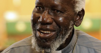 Retired bishop urges South Sudanese to prioritize education | Radio Tamazuj