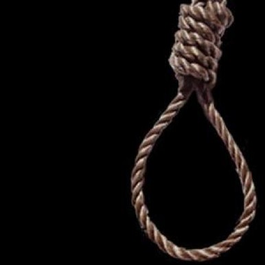 girl-commits-suicide-by-hanging-drunk-policeman-shoots-self-in-rumbek-east