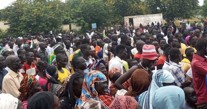 Maban residents protest against commissioner